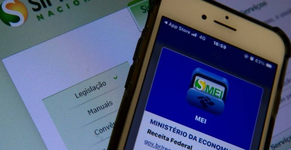 As empresas optantes pelo Simples Nacional e os Microempreendedores Individuais têm até 25 de março para renegociar débitos inscritos em dívida da União.